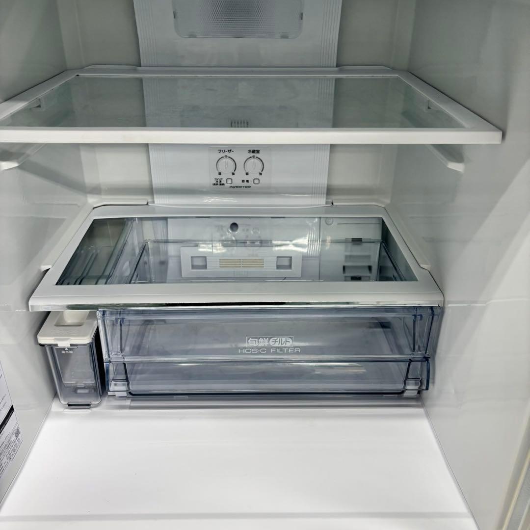 566 AQUA 大型冷蔵庫 1〜4人暮らし用 小型 自動製氷 右開き　ホワイト