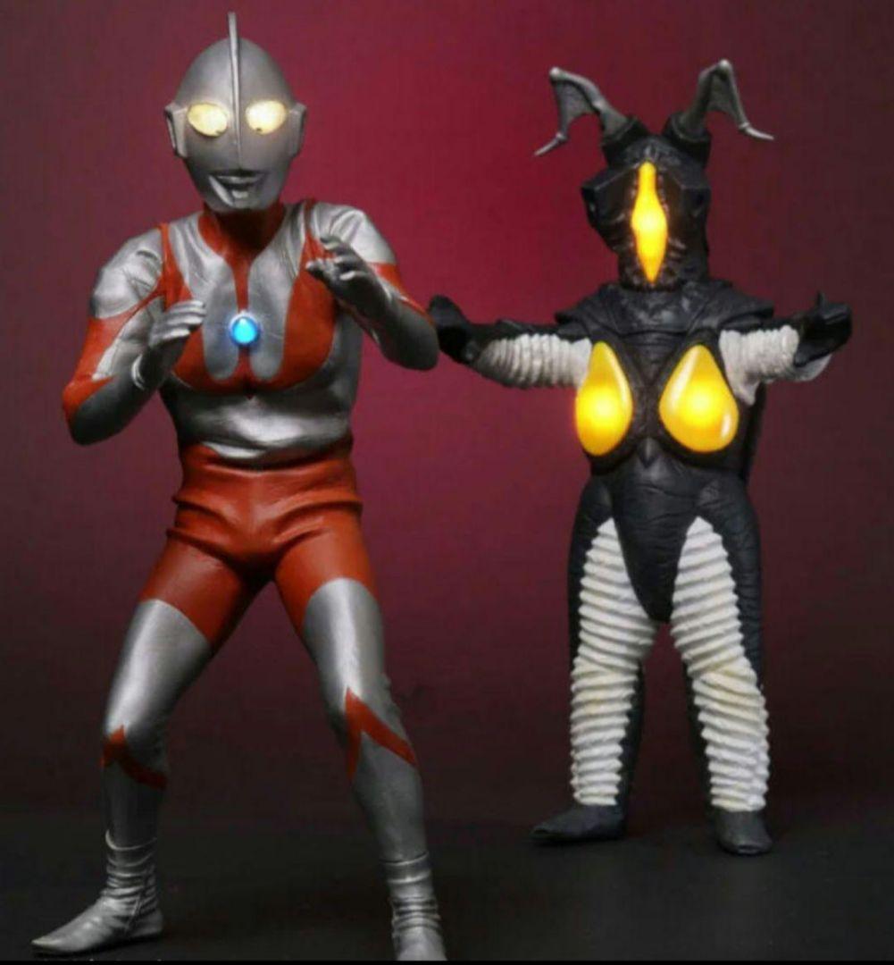 大怪獣シリーズ ウルトラマン(Cタイプ)&ゼットン 発光Ver.　セット販売