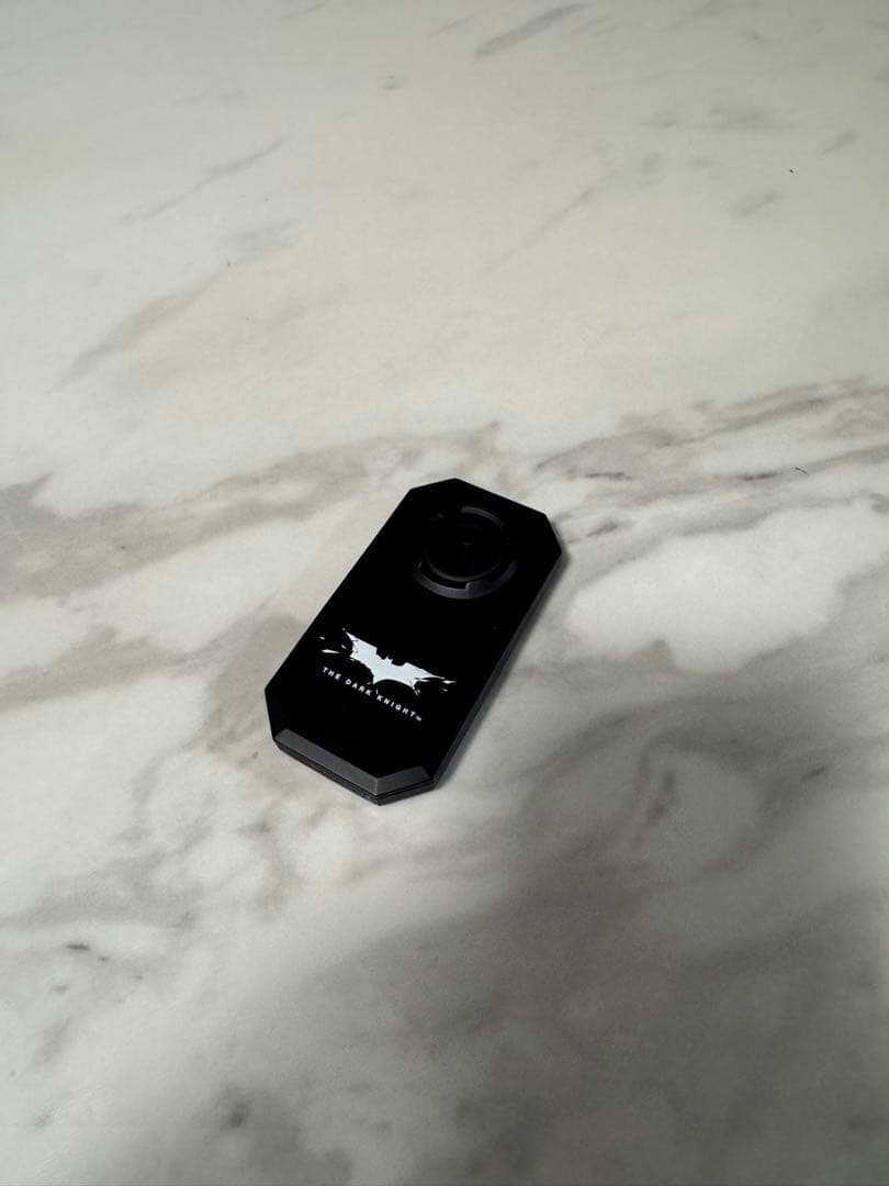 ホットトイズ ダークナイト 格納庫 ブルースウェイン付き トイサピエンス限定