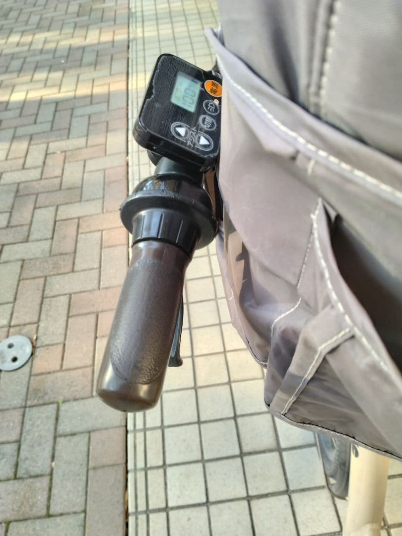 ビッケポーラー e 2018 年購入 電動アシスト自転車 チャイルドシート付き