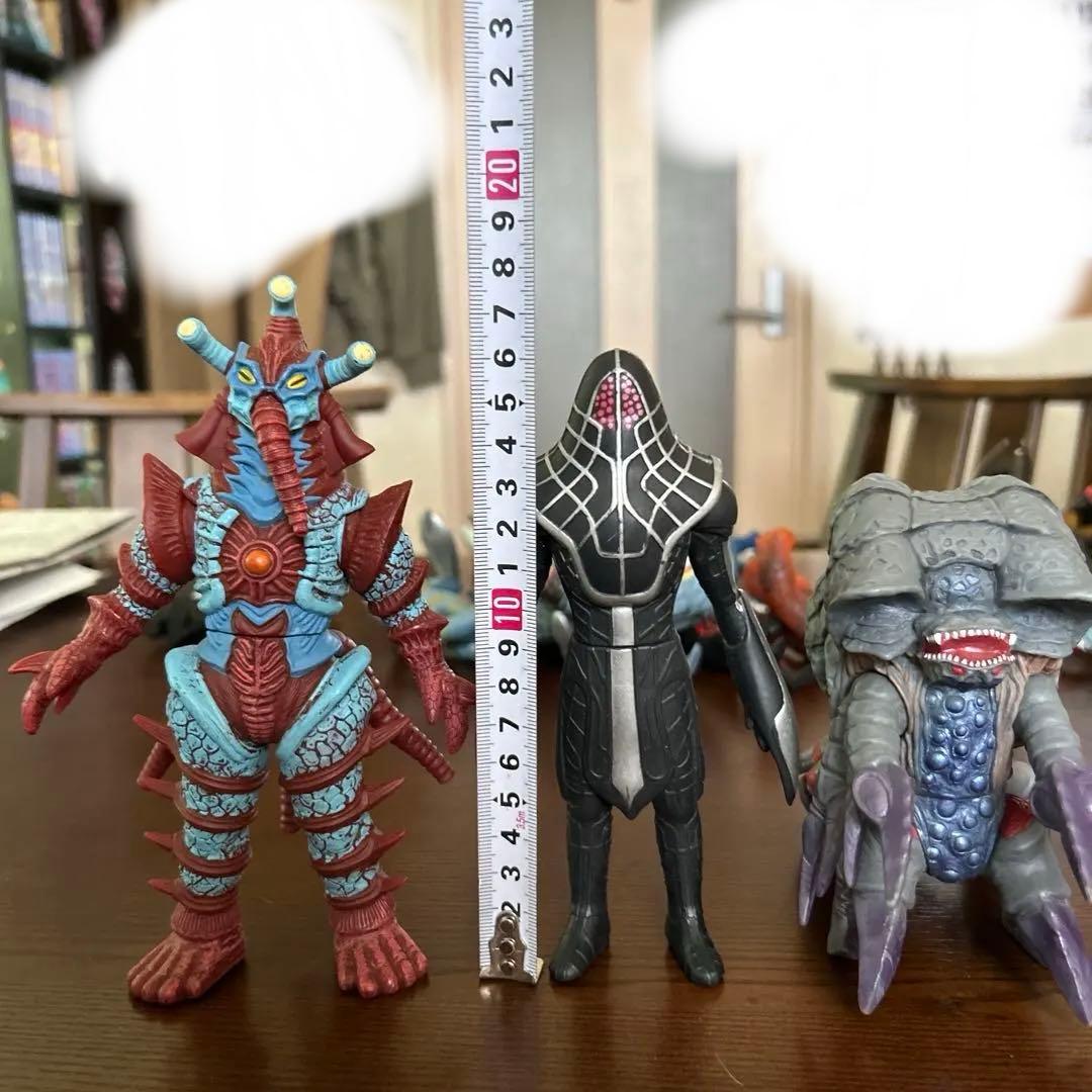 ウルトラマン　ソフビ　怪獣　まとめ売り