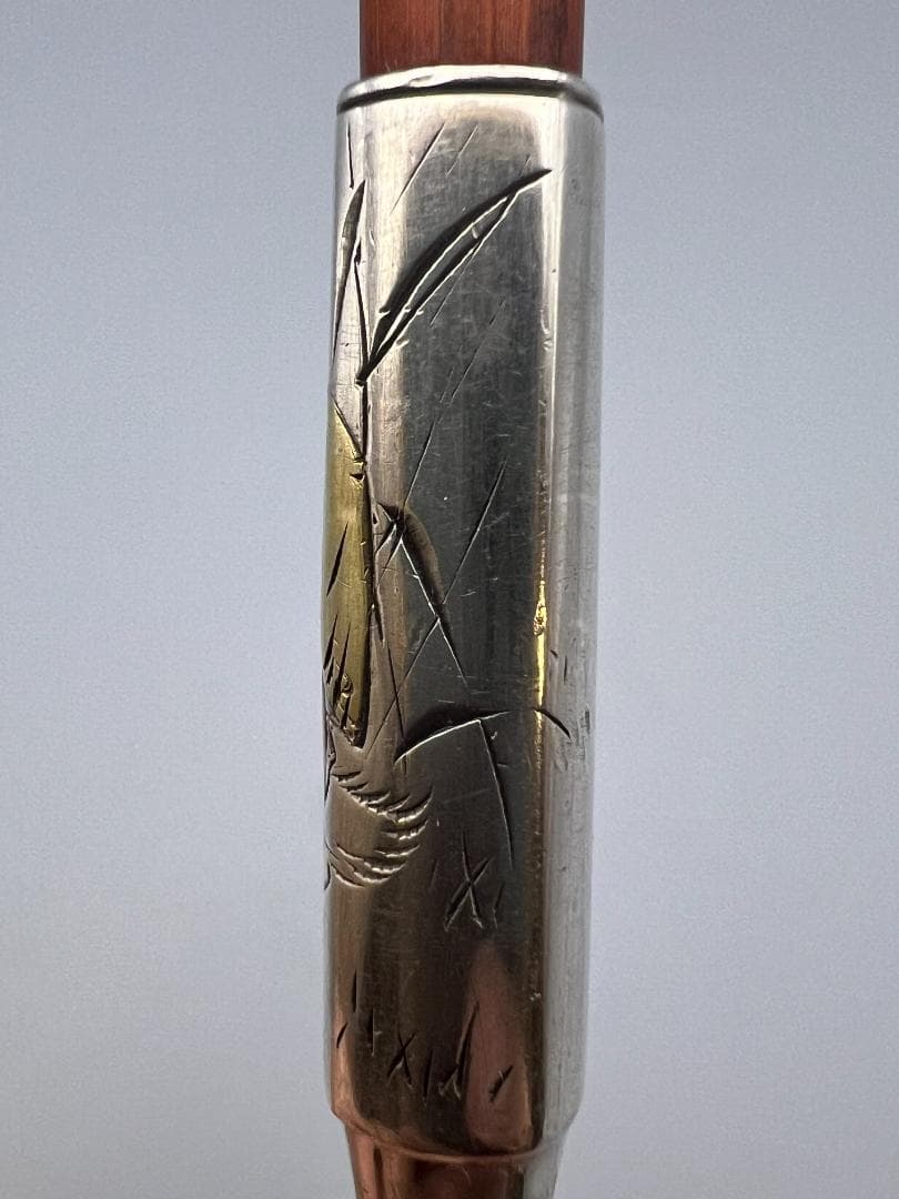銀製　煙管　キセル　カッパ図　銀細工　アンティーク　重量約40g