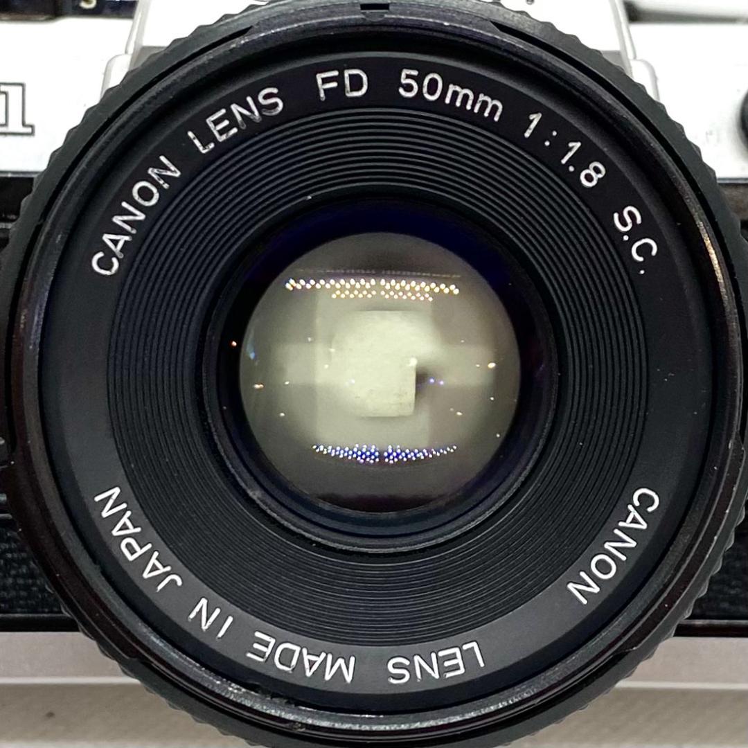 【C6877】《分解清掃済み》キヤノン Canon AE-1 レンズセット