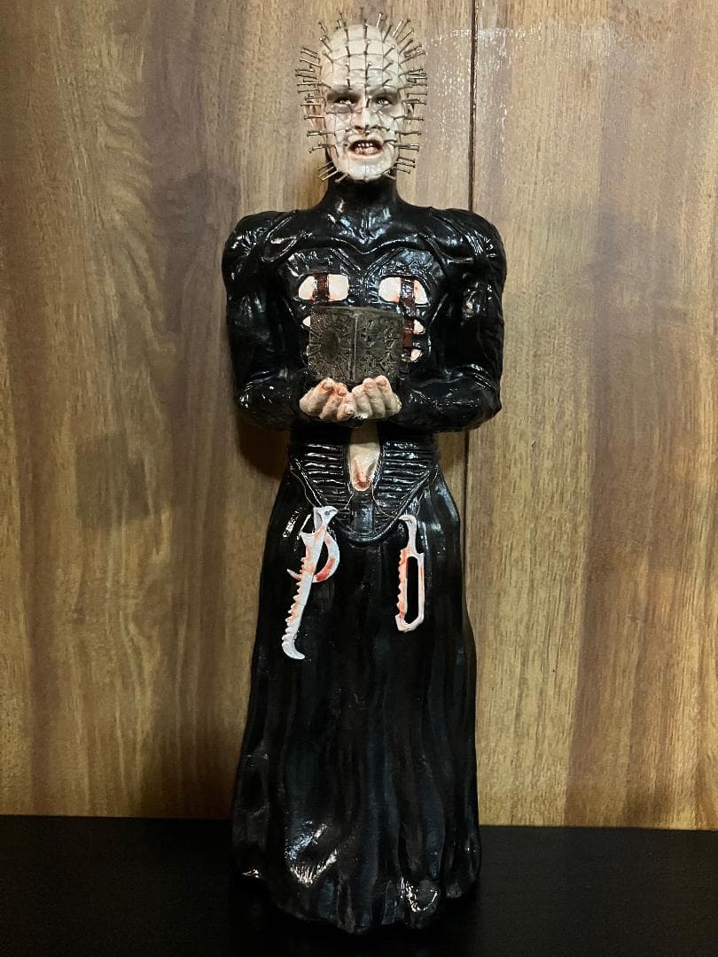 ヘルレイザー　ピンヘッド　スタチュー　高さ39cmくらい