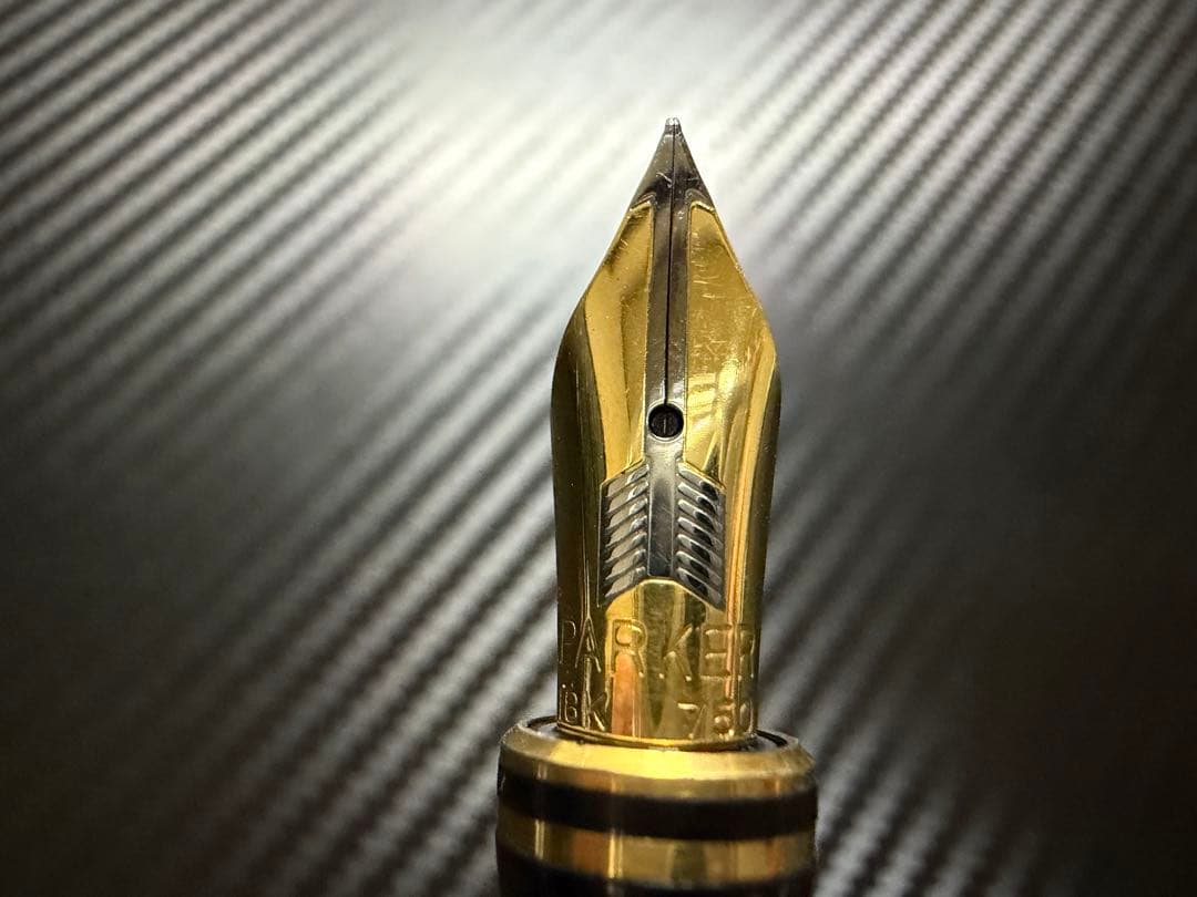 美品 パーカー デュオフォールド インターナショナル レッド XF 極細 万年筆