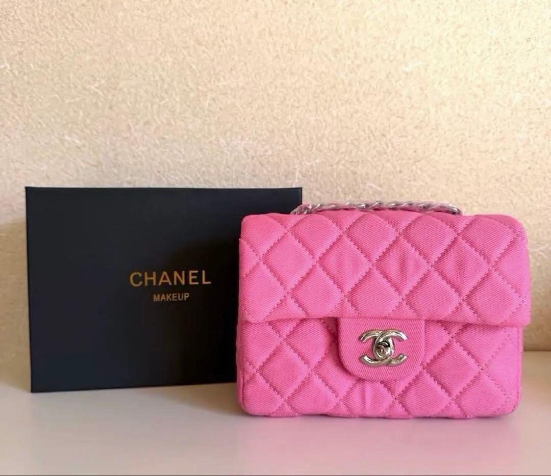 ✨限定VIPノベルティ✨CCロゴ　ショルダーバッグ　ピンクカラー