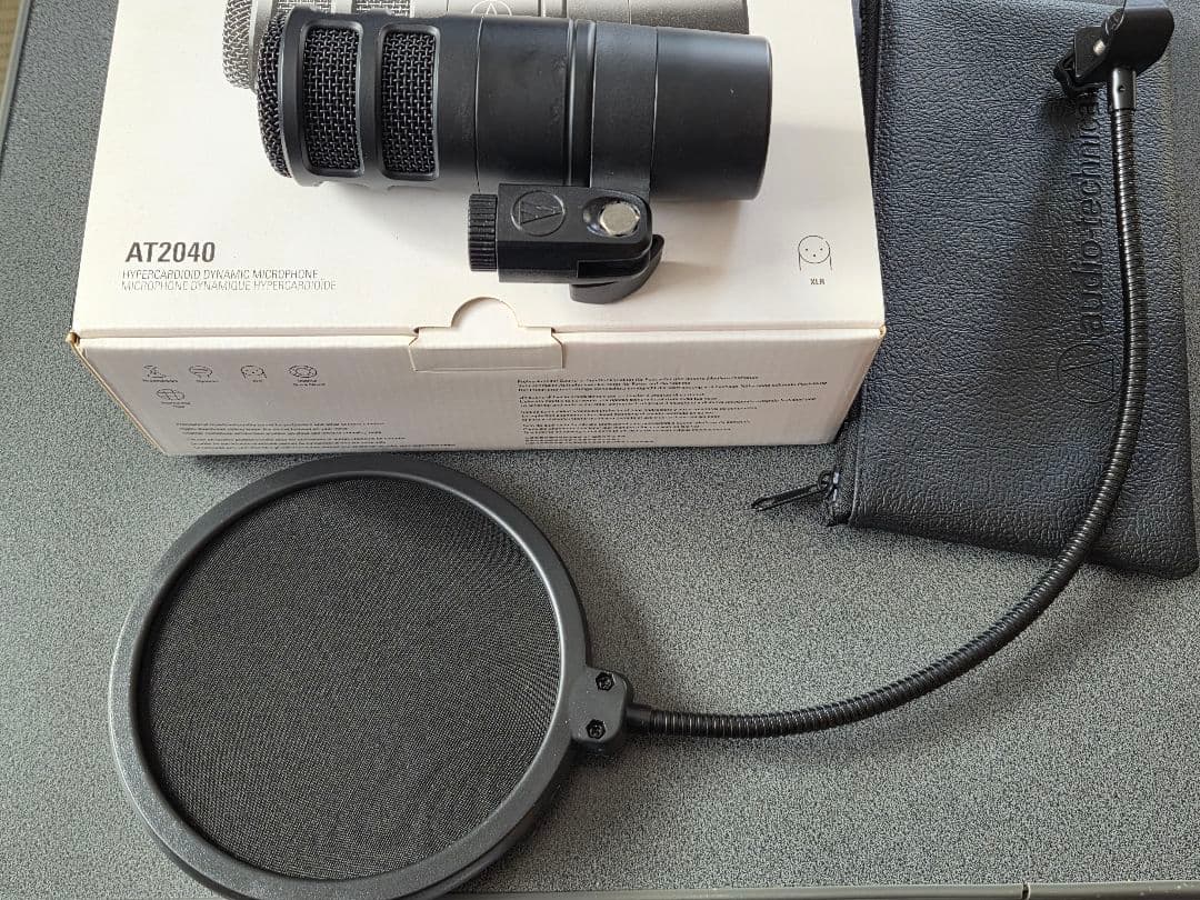 audio-technica AT2040 ダイナミックマイク　ポップガード付き