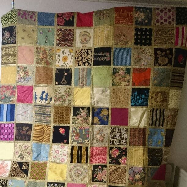 Think Bee!  シンクビー タペストリー(未使用)