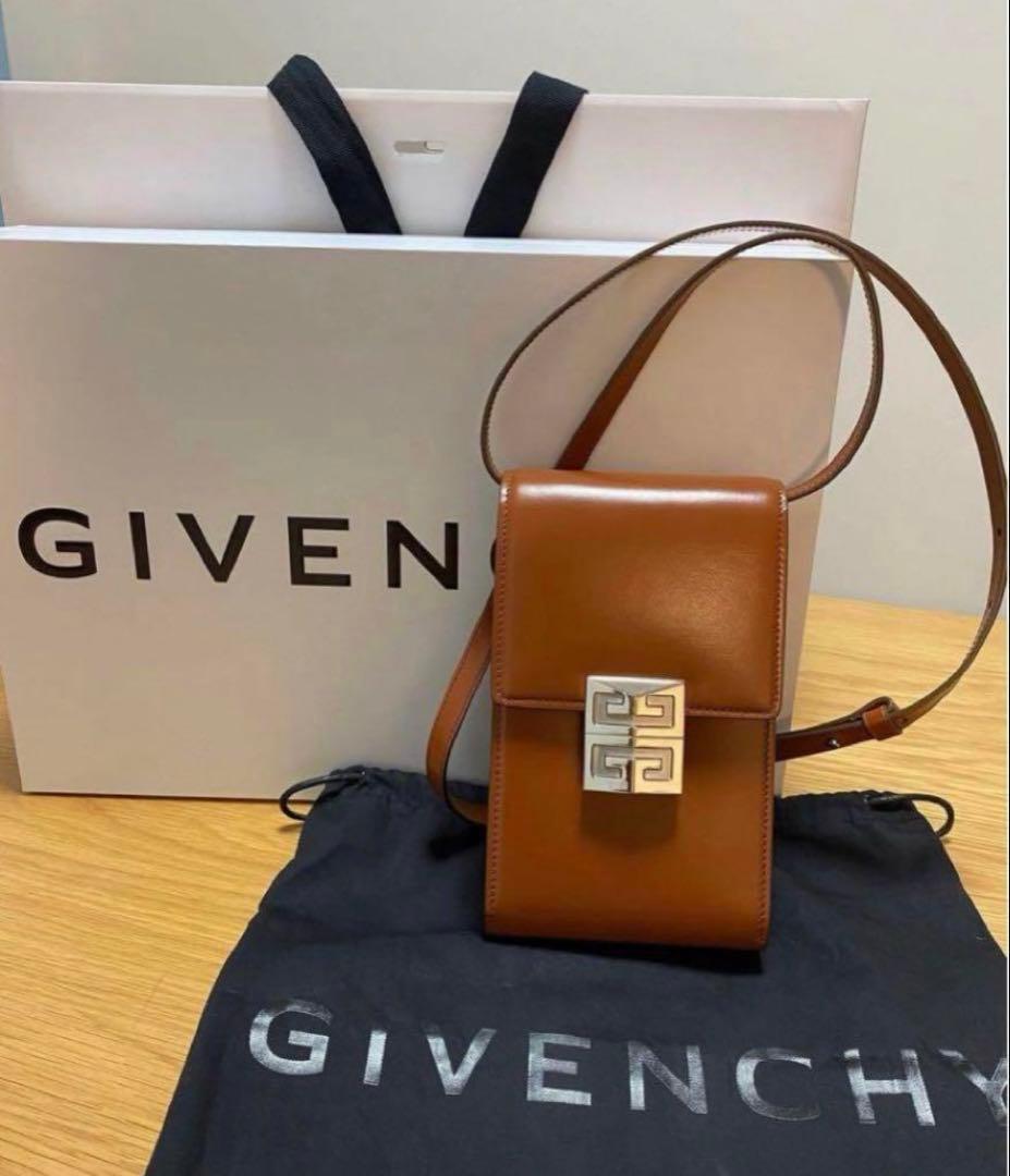 ロビン　GIVENCHY スマホショルダーバッグ ブラウン