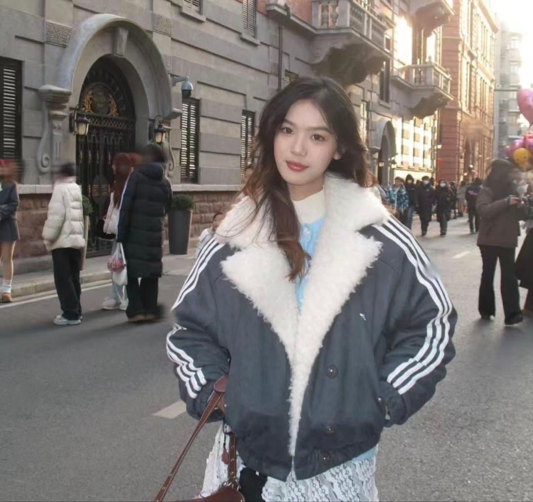 Adidas中国限定 ボア襟付き グレー ジャケット L