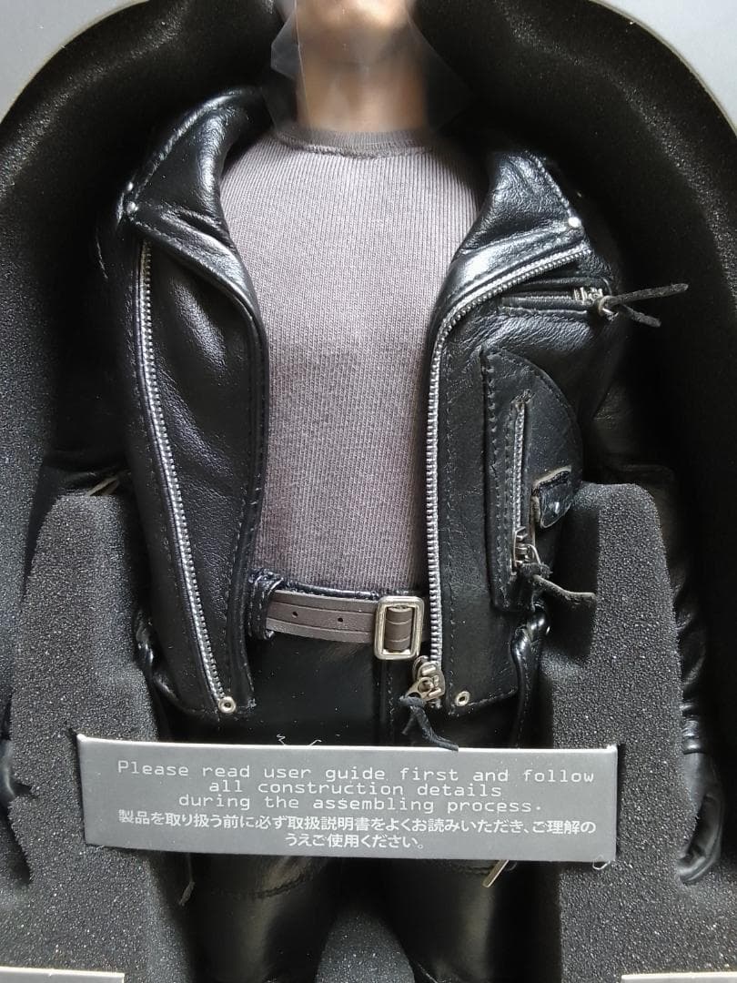 ホットトイズ ターミネーター2 T-800 シュワルツェネッガー HOTTOYS