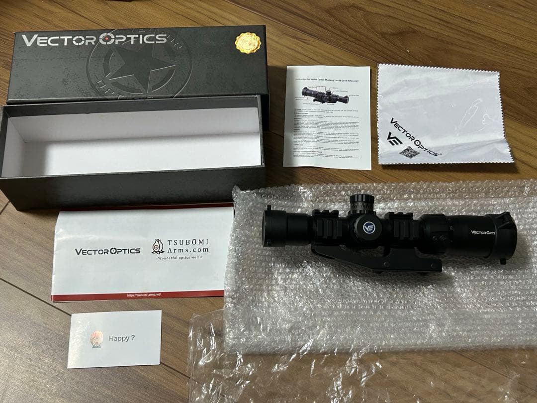 ほぼ未使用 ベクターオプティクス ライフルスコープ Mustang 1-4x30