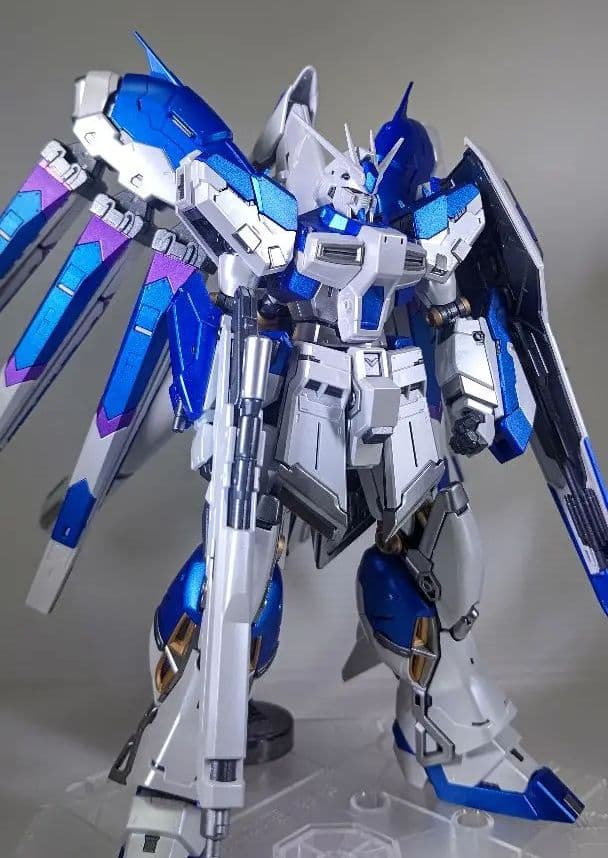 RGHiνガンダム完成品