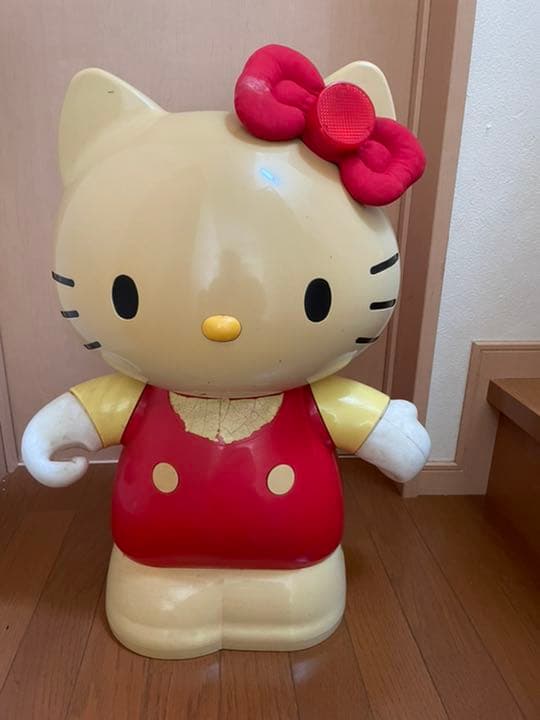 レトロ　超レア なキティの置き物