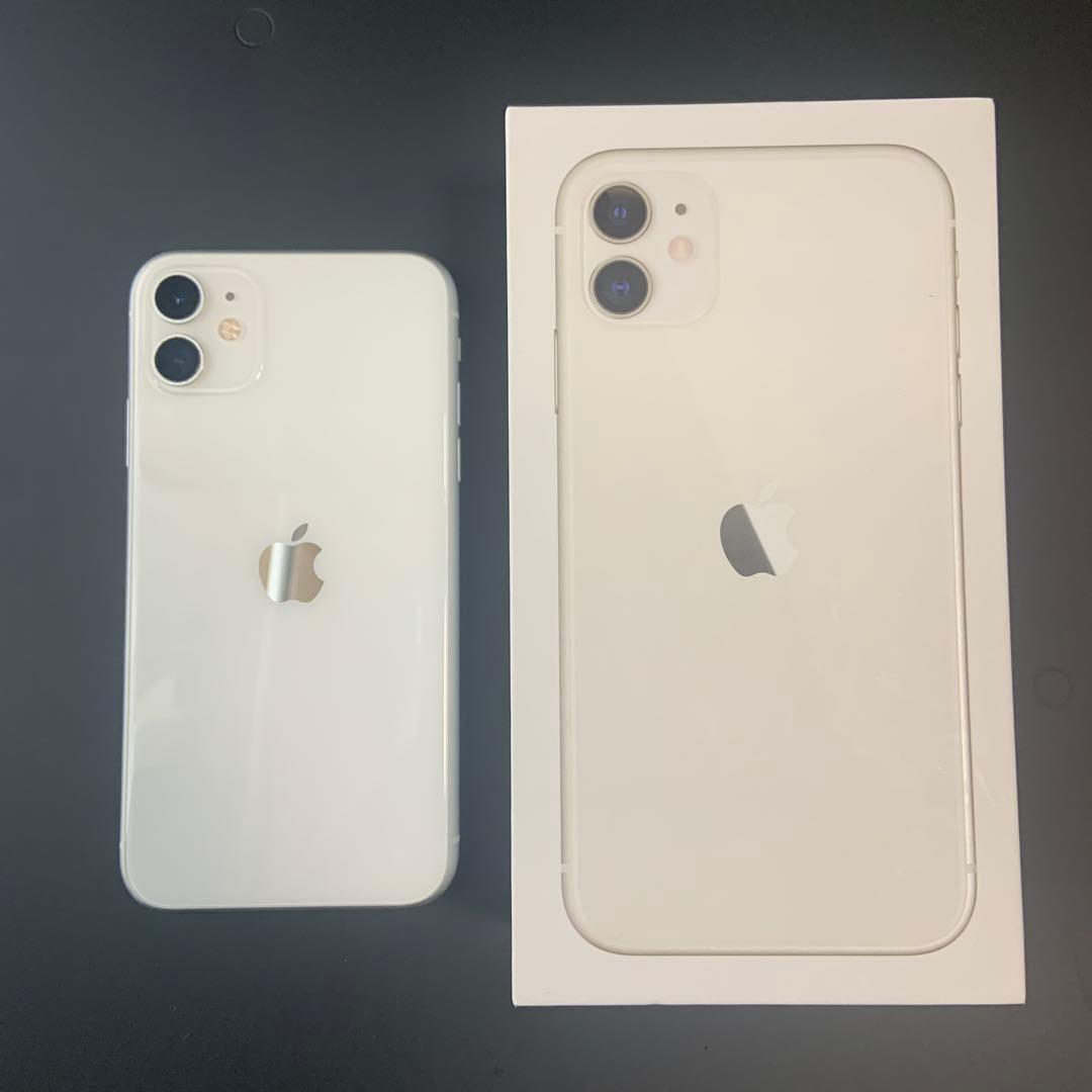 Apple iPhone 11 ホワイト 本体　箱、説明書付き　SIMロックなし