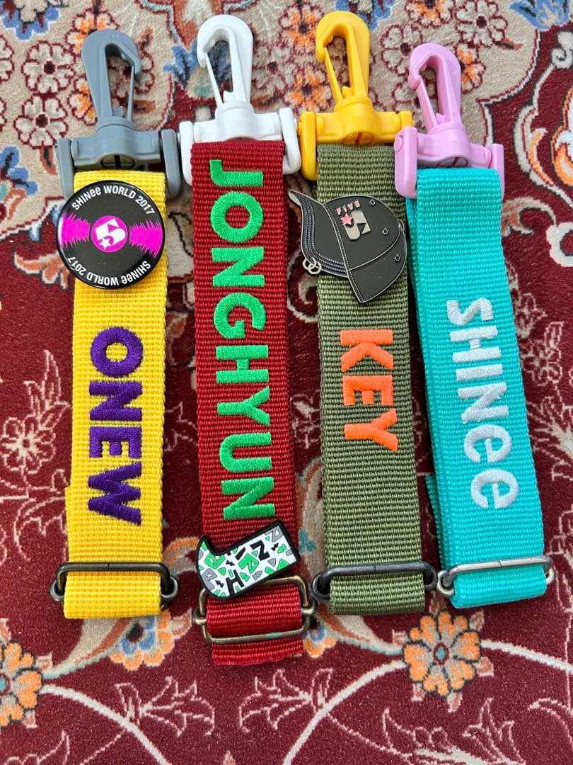 shinee グッズ　まとめ売り