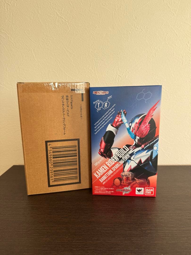 S.H.Figuarts 仮面ライダービルド ラビットタンクスパークリング