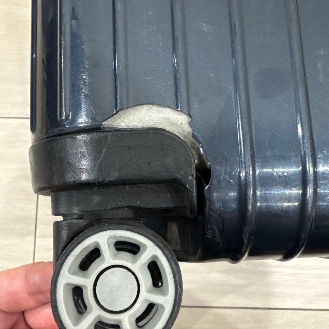 RIMOWA 機内持ち込み　四輪　サルサエアー　33L キャビン