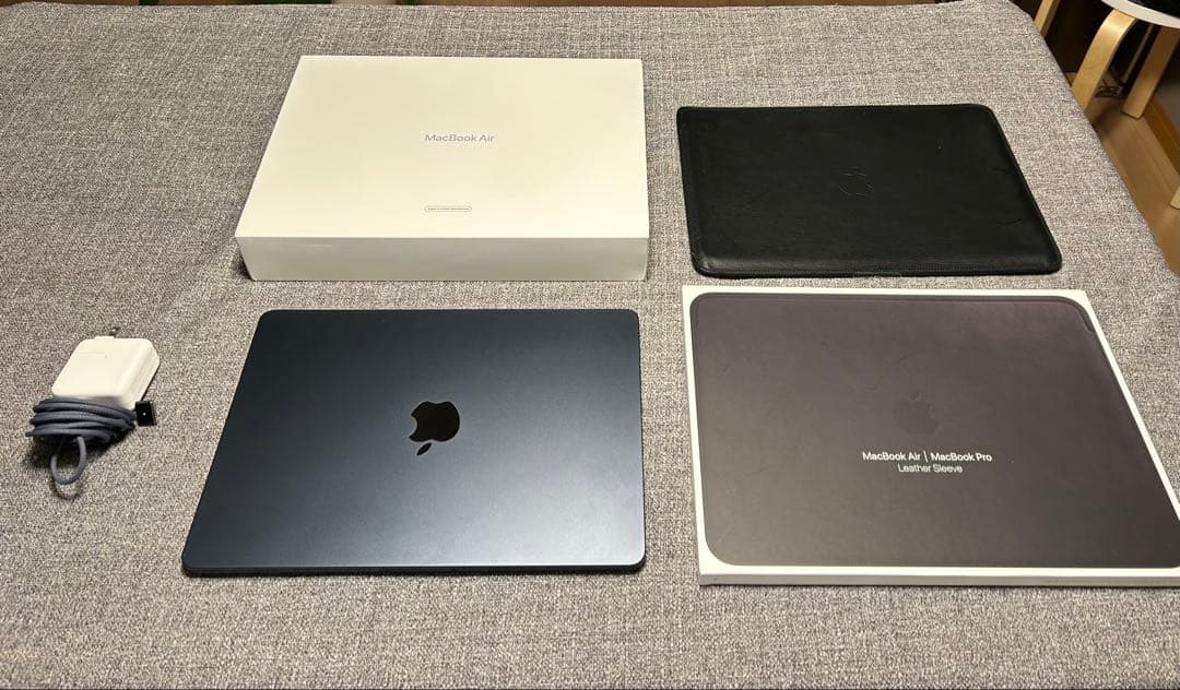 2024 MacBook Air１３inch ミッドナイト本体