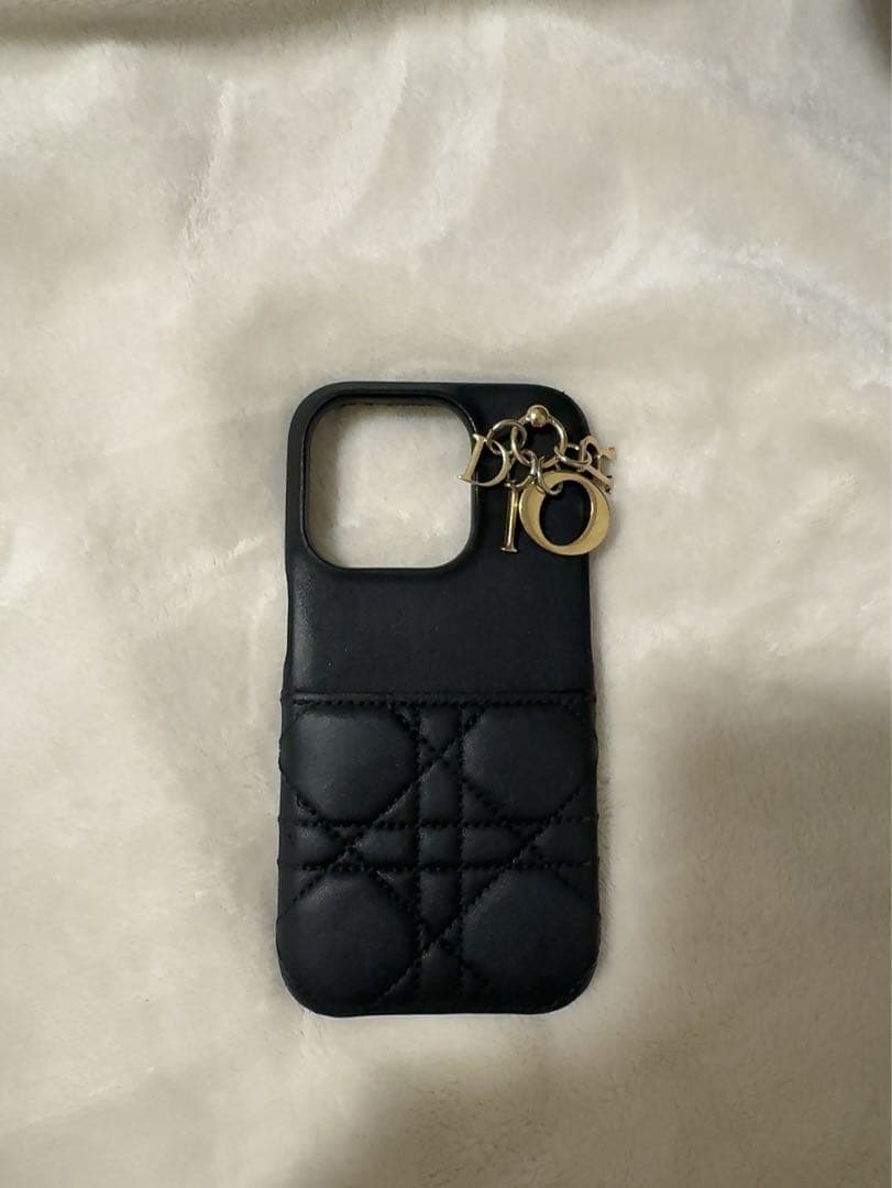 Dior キルティング iPhone15Proケース ブラック