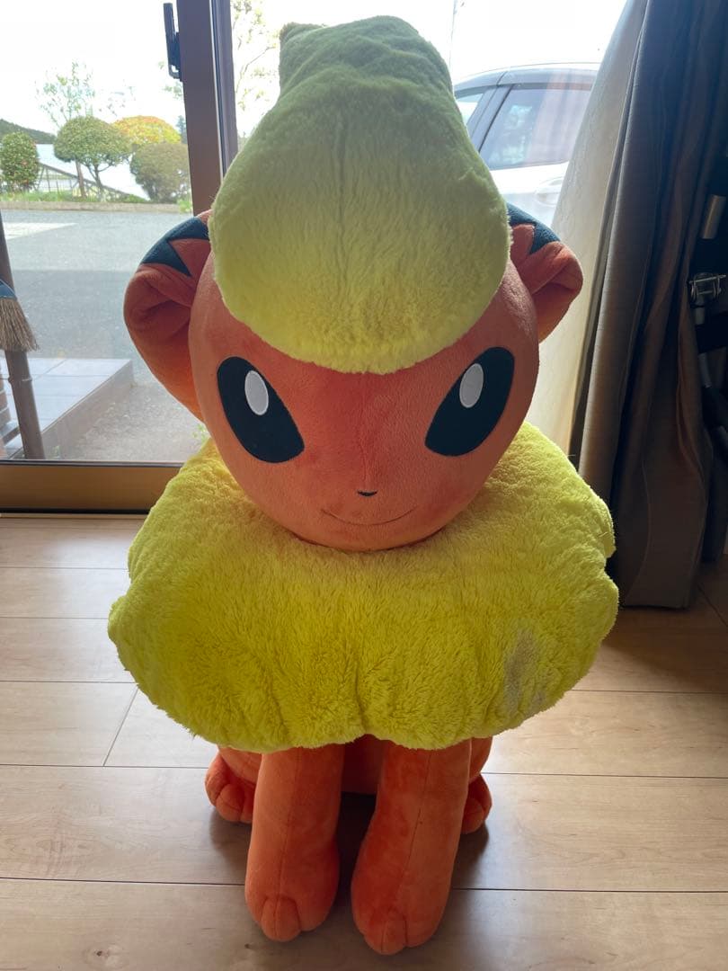 ポケモン 等身大ブースター ぬいぐるみ