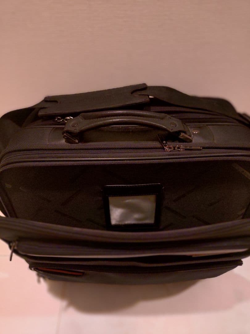 美品 人気 Samsonite 黒キャリーケース ビジネスバッグ ブリーフケース