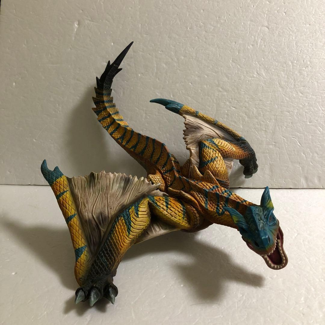 セブンイレブン限定 ティガレックス ソフビフィギュア モンスターハンター