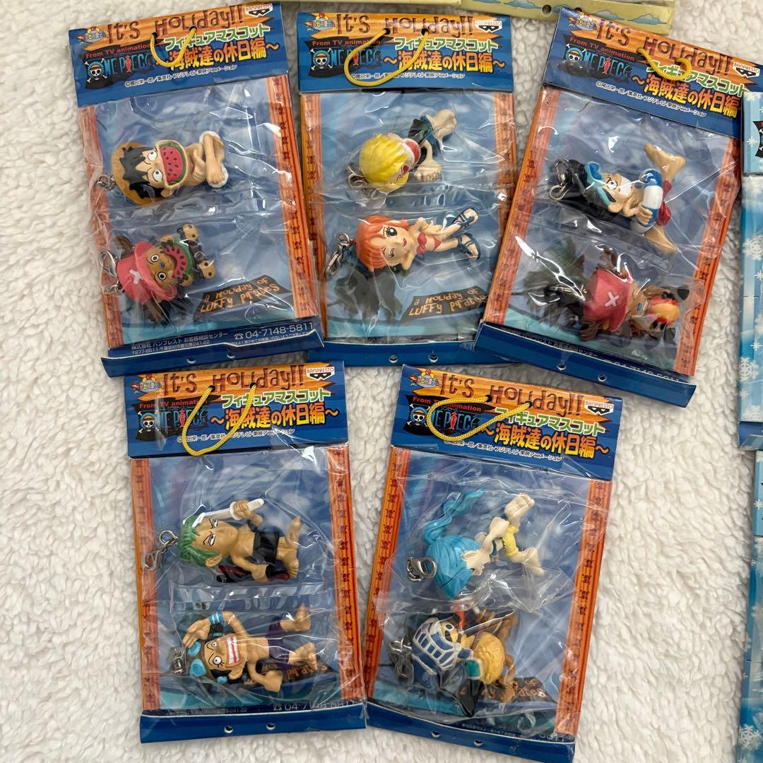 【新品】ワンピース　非売品　フィギュアマスコット　全4種編　貴重　レア