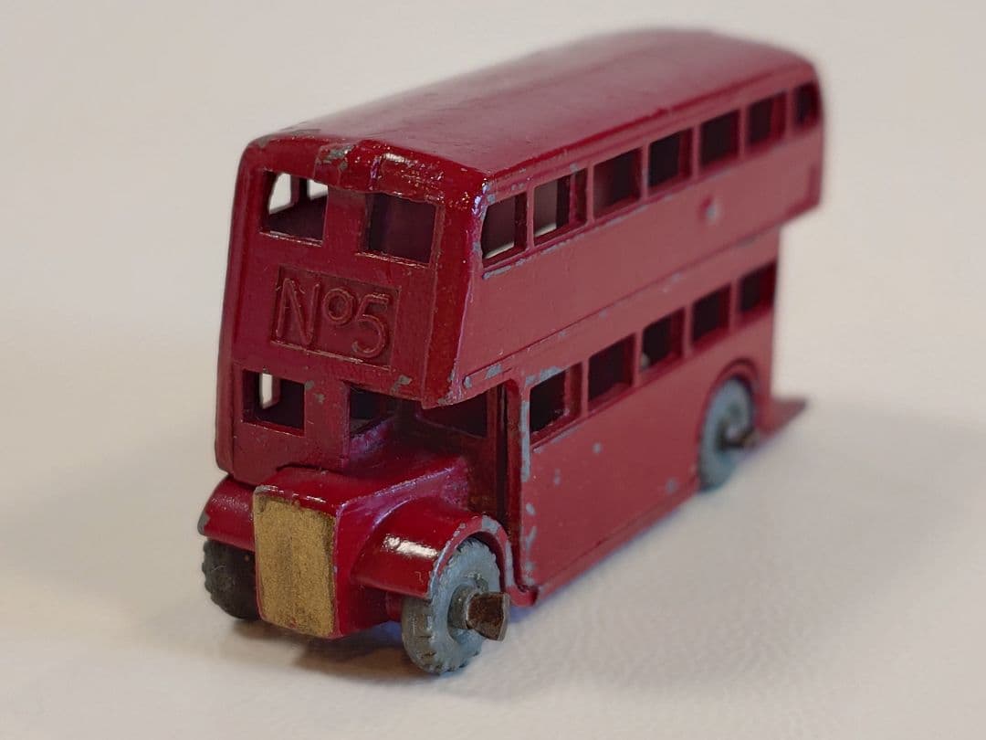 ミニカー MATCHBOX No.5 a LONDON BUS 1st