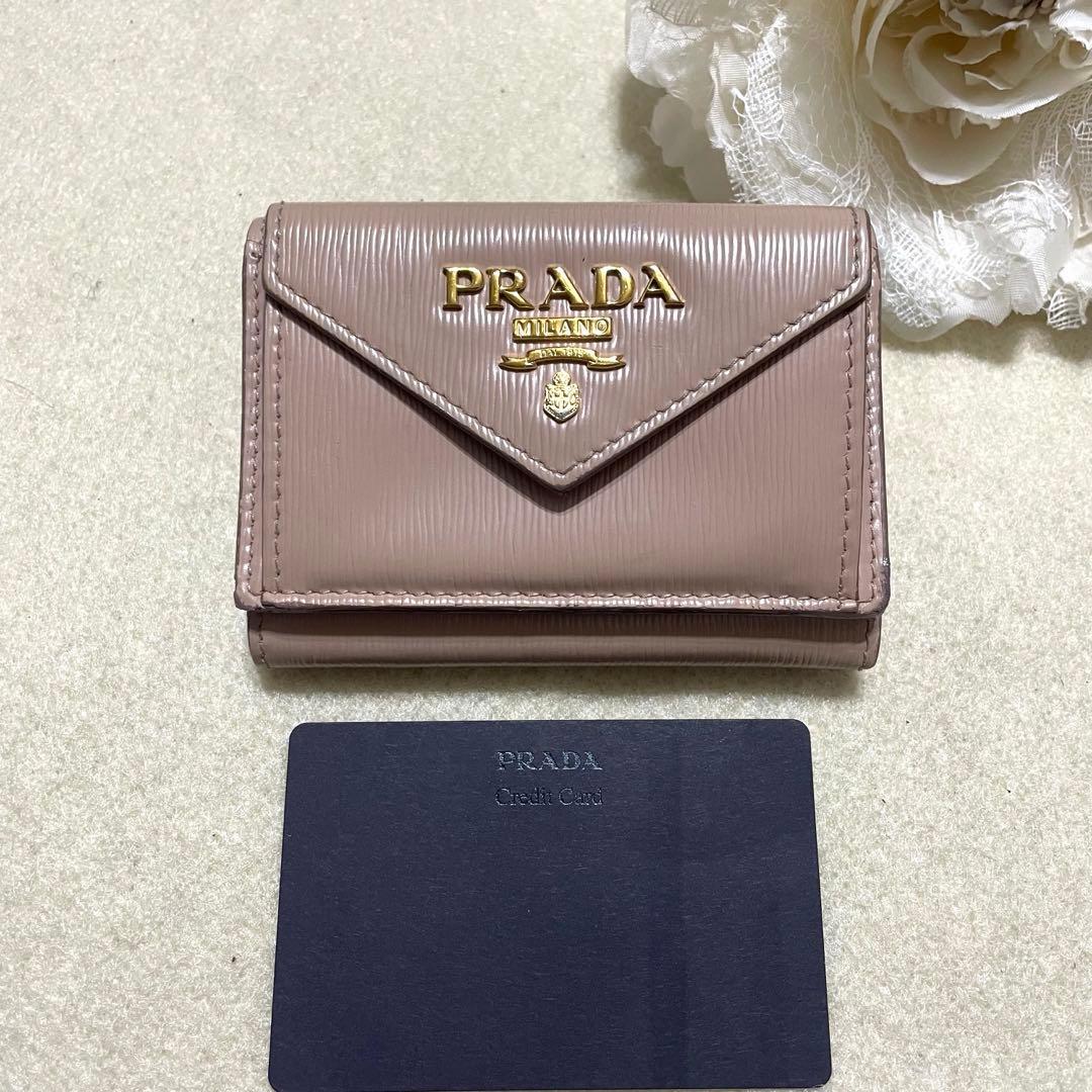 良品♡PRADA三つ折り財布ミニウォレット