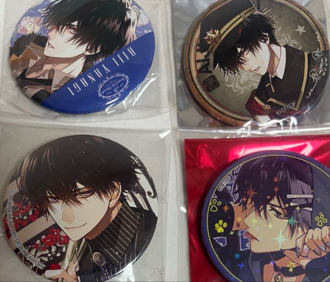 カラマリ　缶バッジ　柳愛時　Collar×Malice