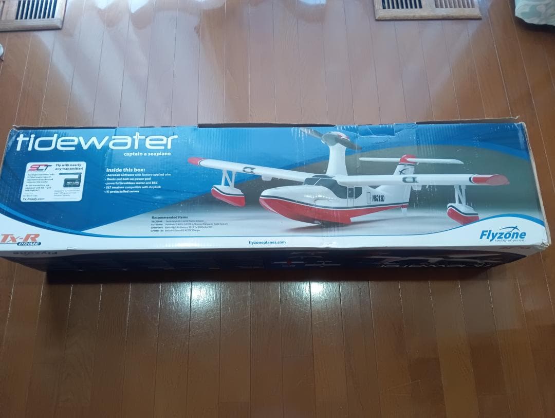 Flyzone Tidewater 水上飛行機 未組立キット