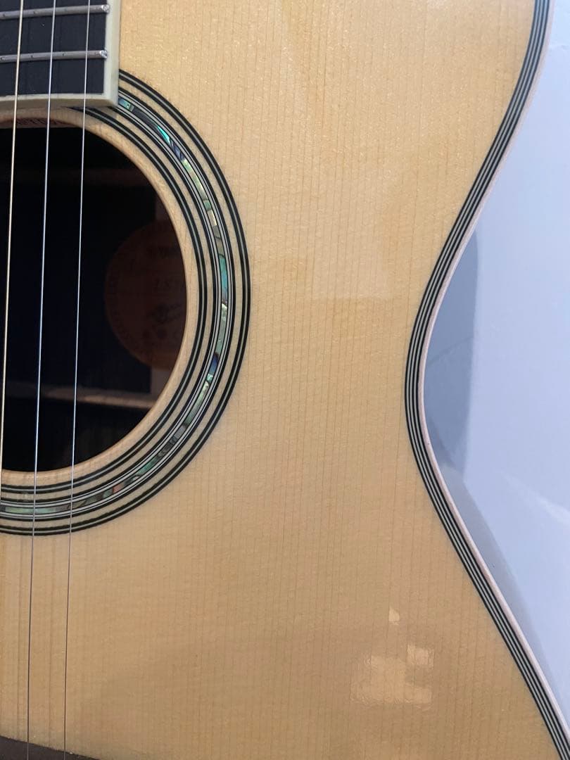 ギター YAMAHA LS 16