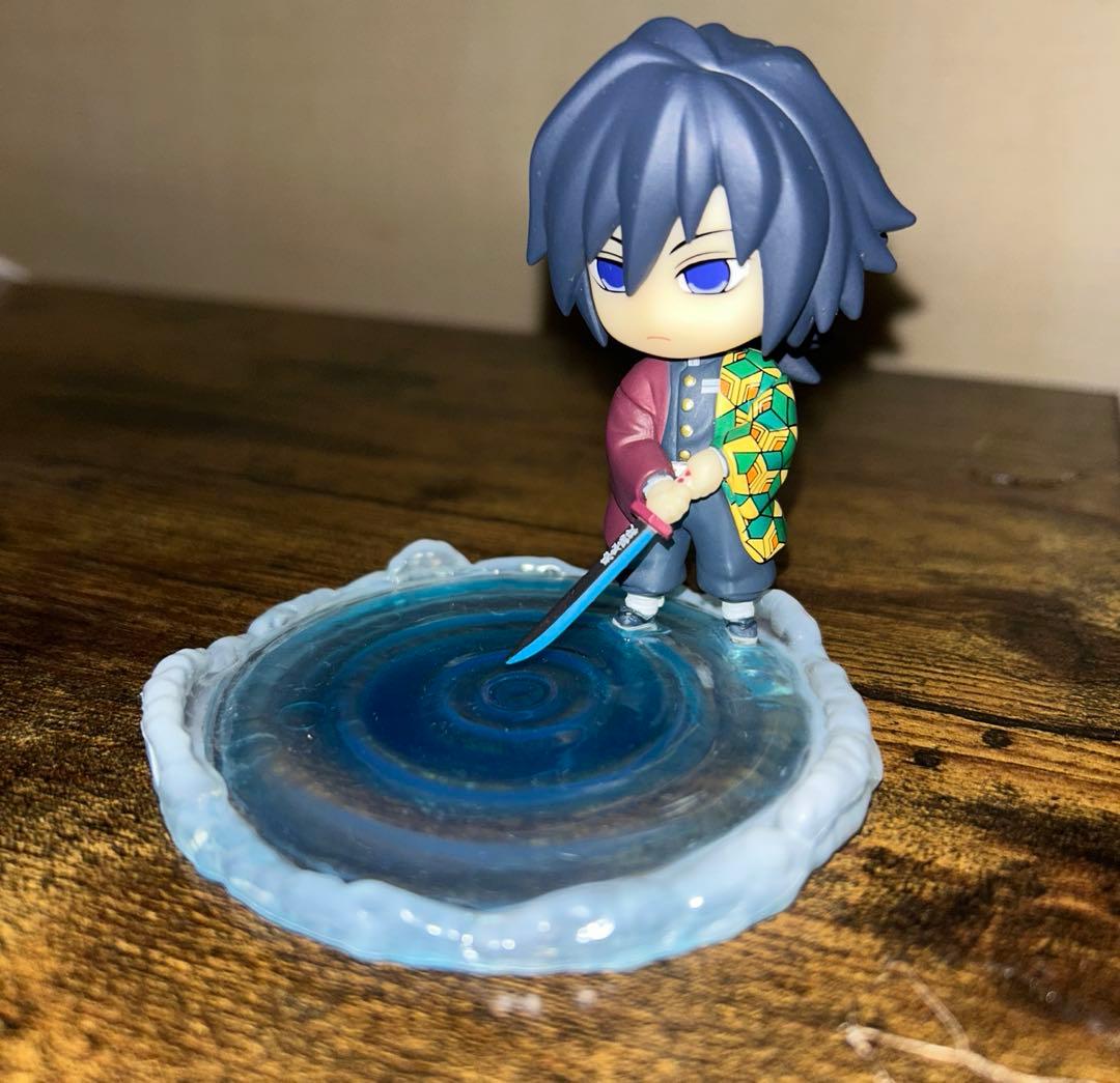 鬼滅の刃 ほーるどフィギュアミニ 冨岡義勇 水の呼吸 拾壱ノ型 柱稽古 凪