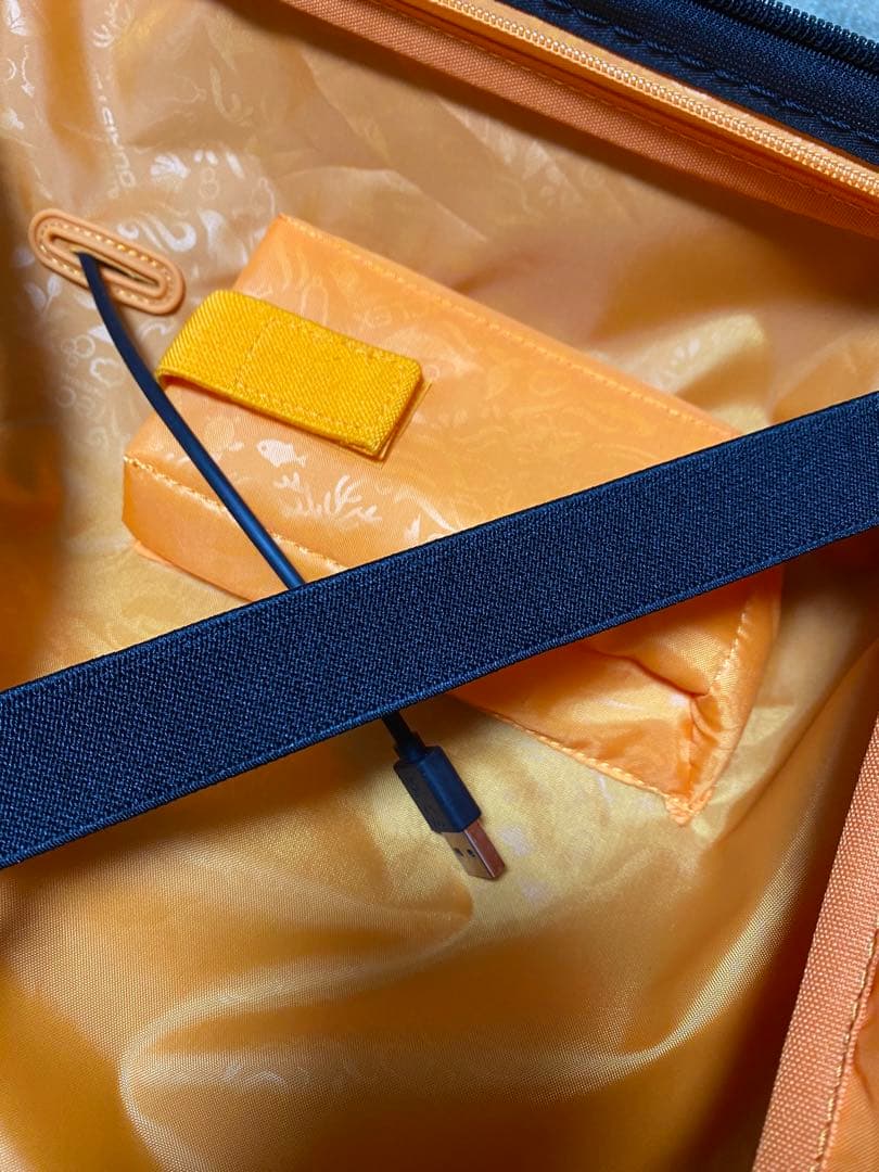 AMERICAN TOURISTER ノヴァストリームキャリーケース　ブラック