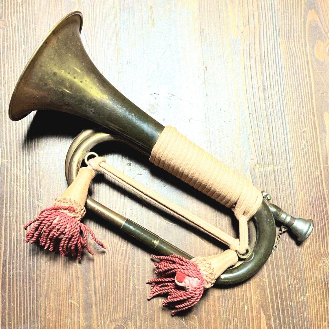 【当時物】旧日本軍・軍隊ラッパ（喇叭）信号ラッパ・突撃ラッパ 二つ巻【紐状態良】