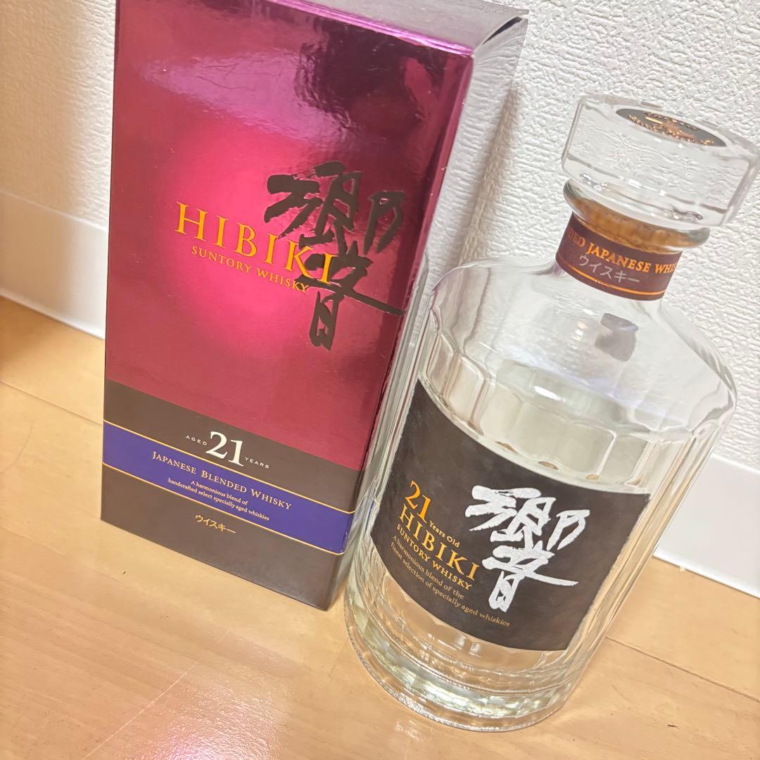 響 Hibiki 21年 ブレンデッドウイスキー 700ml 空瓶 未洗浄