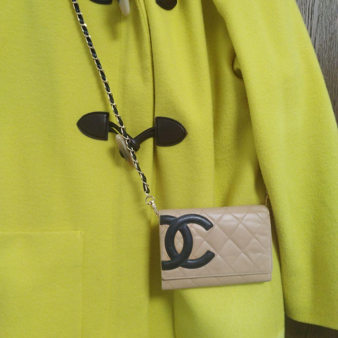 シャネル　カンボンライン　斜め掛け中財布