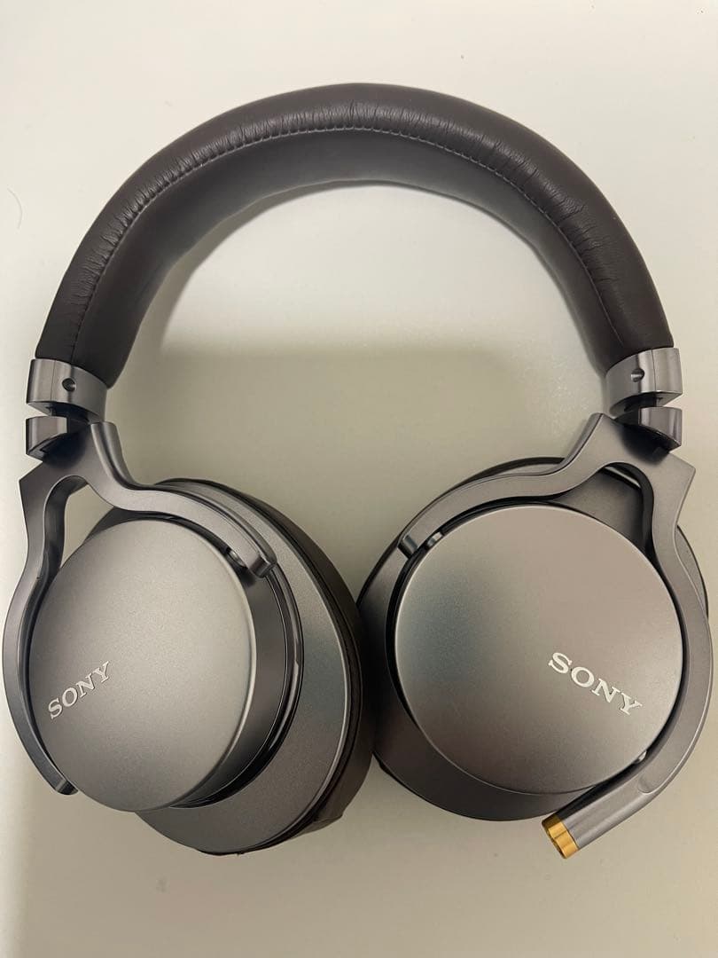 SONY MDR 1A ヘッドホン、 ケーブル、延長コード付
