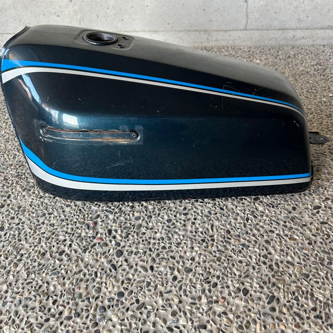 z400タンク　塗装ベース