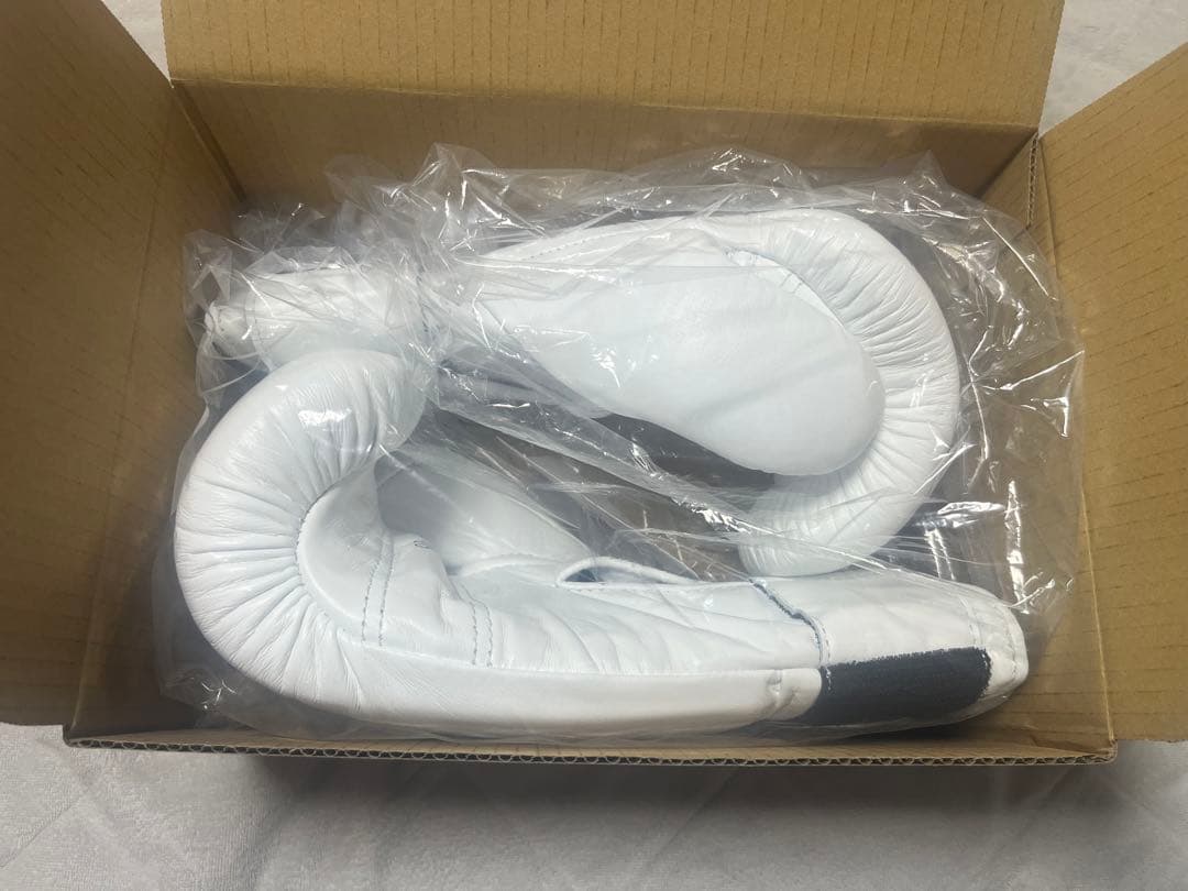 ウイニング　ボクシンググローブ　10オンス