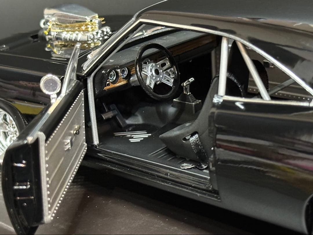 ワイルドスピード1/18 HotWeels （エリート）DodgeCharger