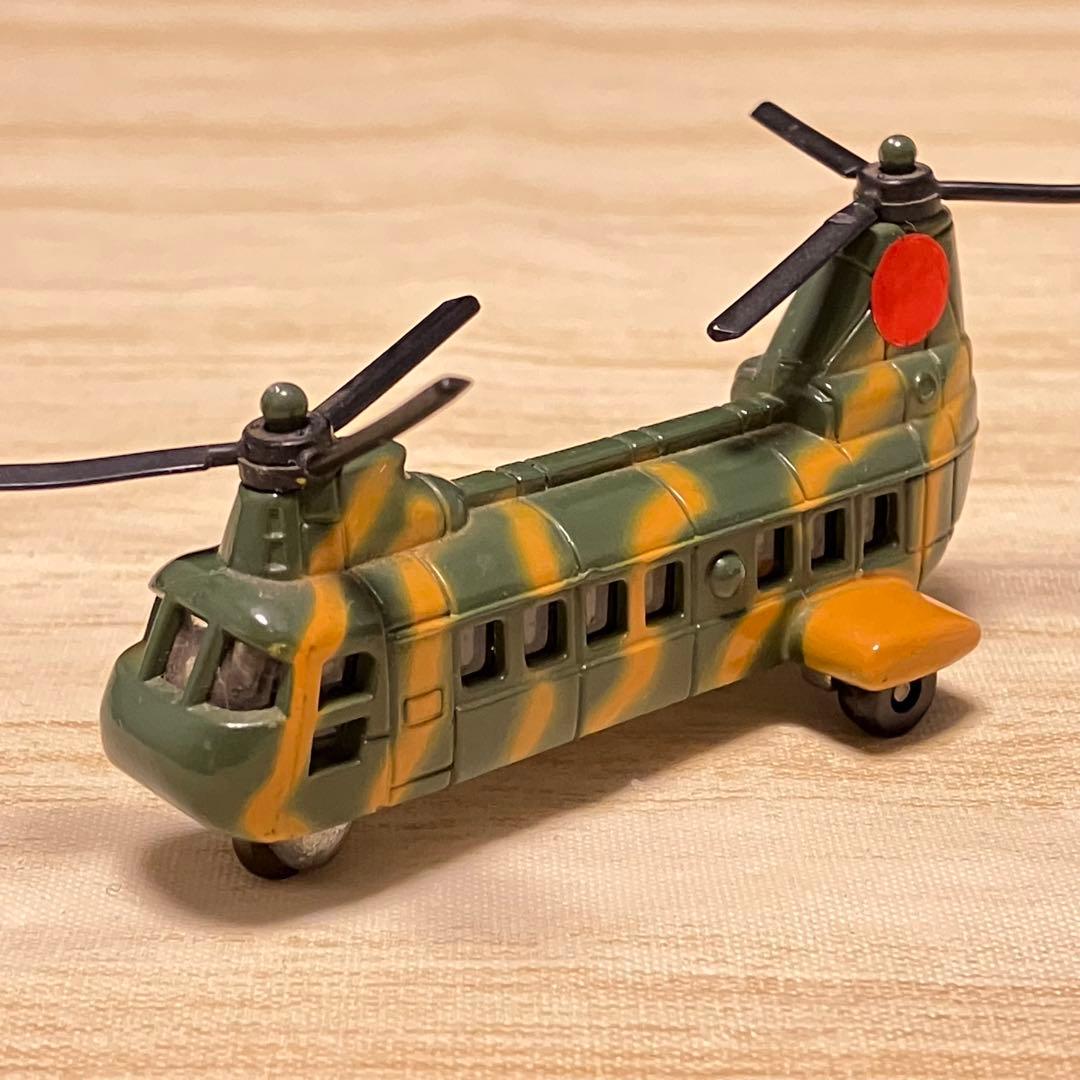 トミカ 川崎 バートル KV107-Ⅱ ヘリコプター No.19
