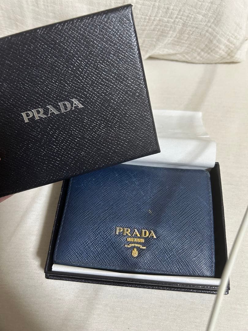 PRADA 二つ折り財布 サファイアーノ
