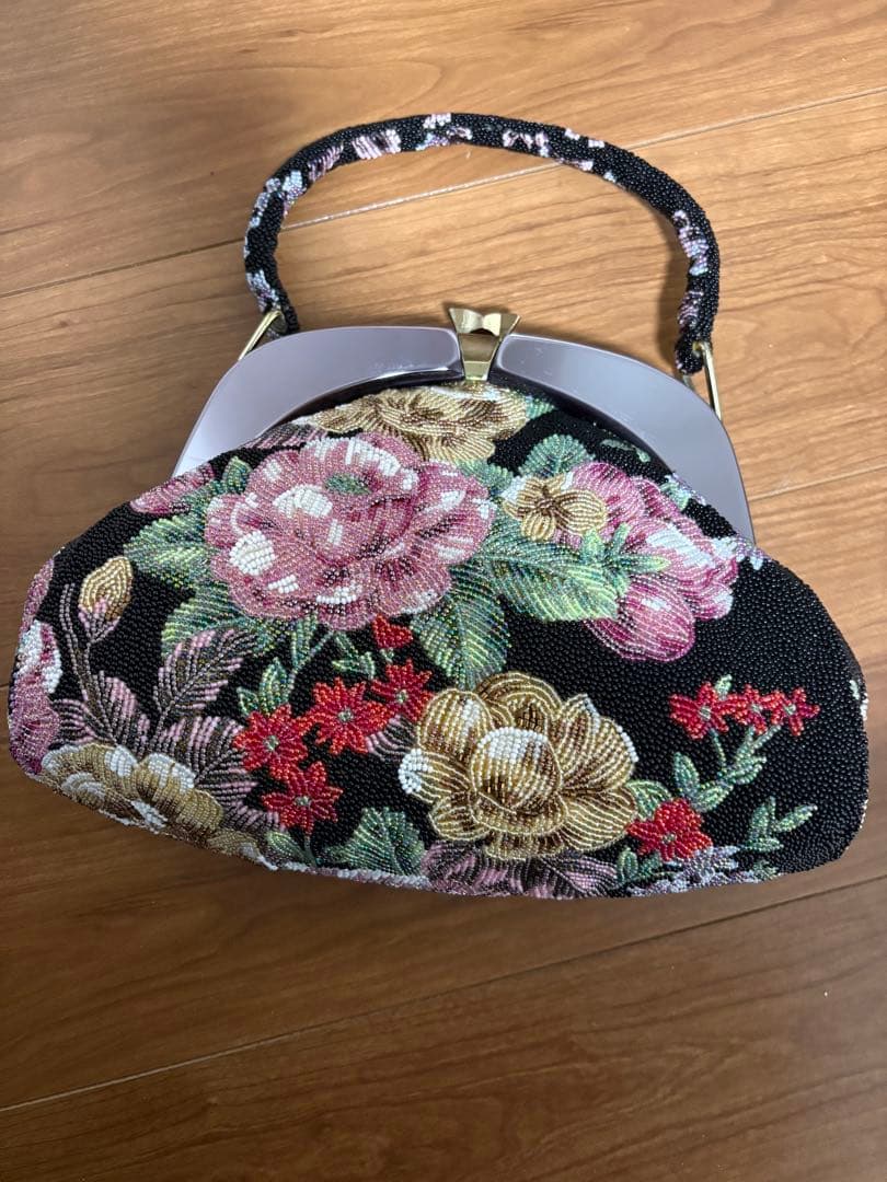 花柄刺繍 和装用バッグ　ビーズ
