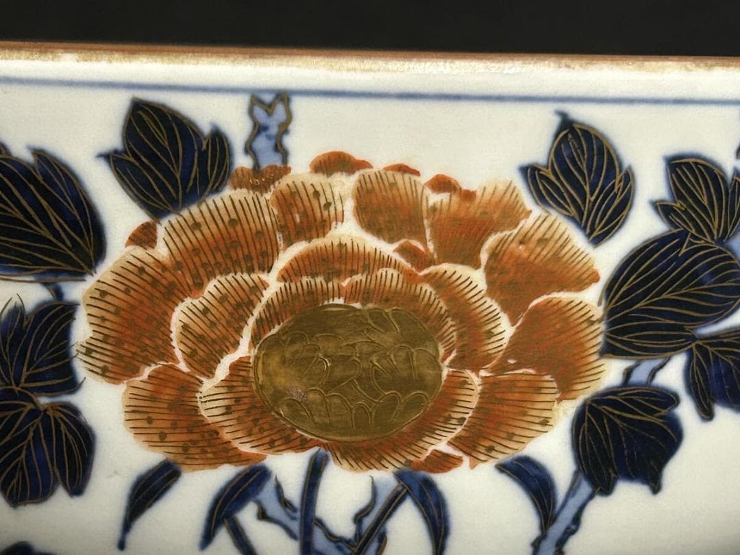 古伊万里　九谷　華やかで豪華な皿＆鉢　２点　セット　色絵　飾り皿　金彩　縁起物