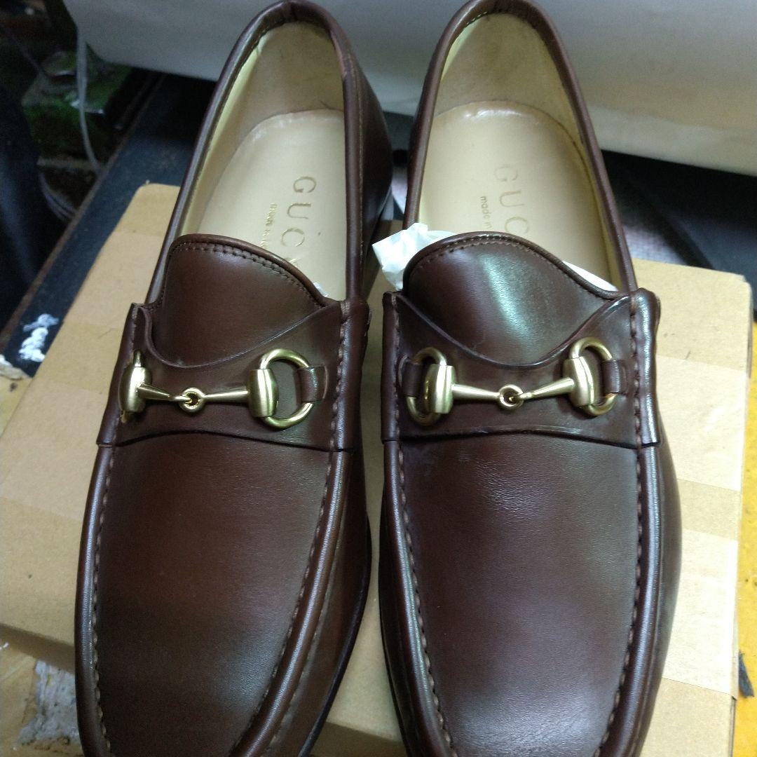 GUCCI ブラウン ドレスシューズ 右→左でサイズが違います