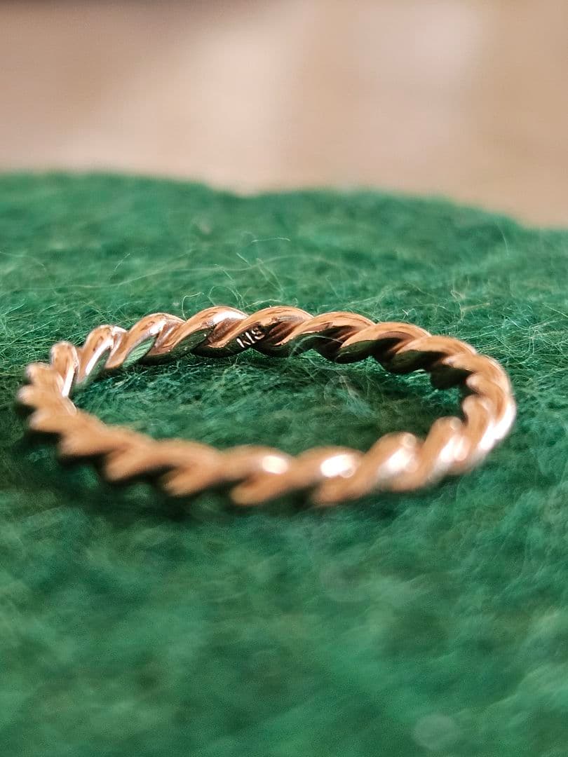 ツイストデザイン　ピンキーリング 3号 K18 ピンクゴールド