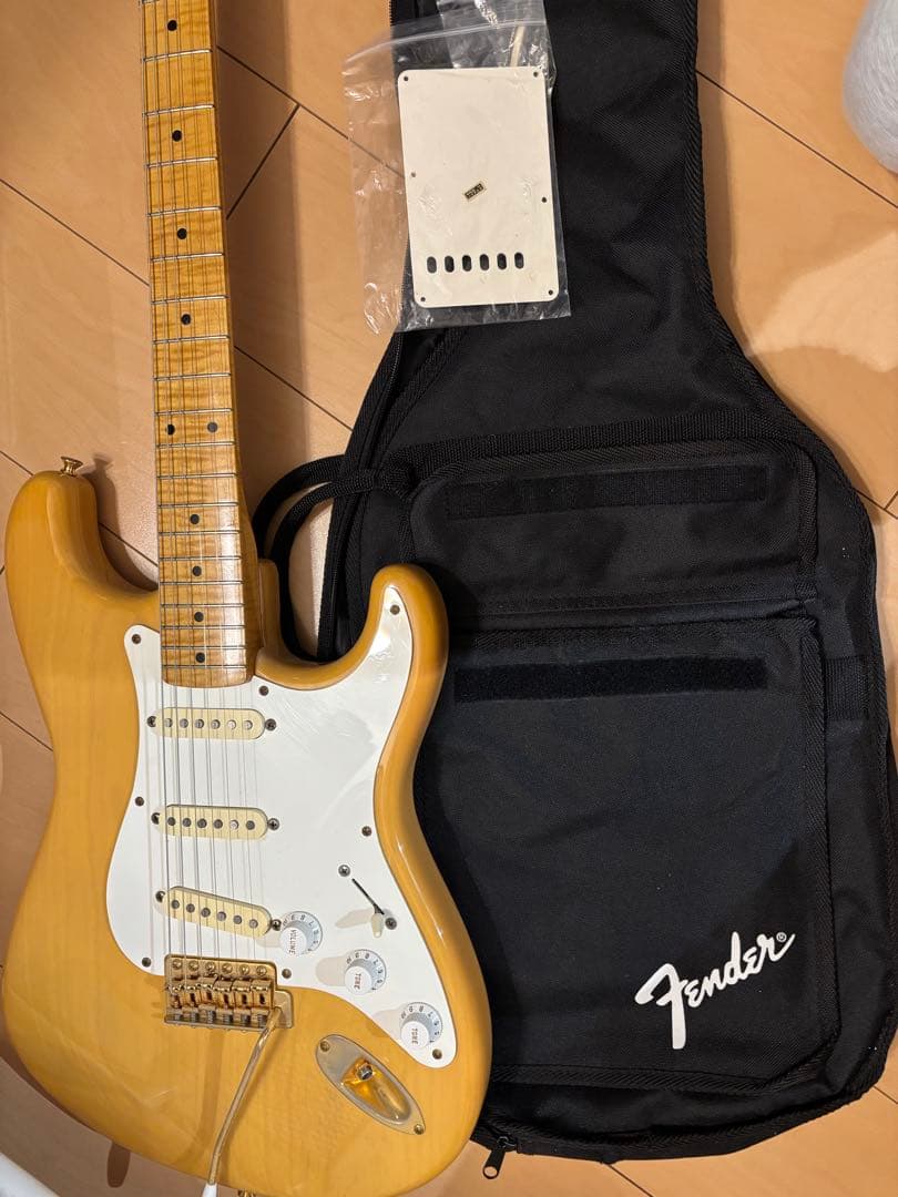 【値下げ】Fender 40thAnniversary Stratocaster
