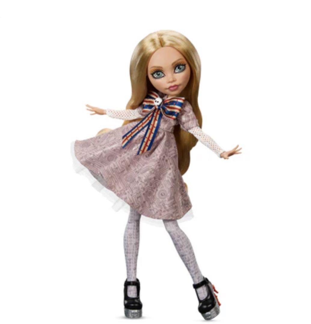 モンスターハイ　ミーガン　M3GAN スカルレクター　Megan ドール